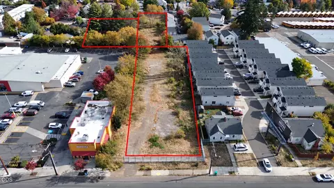 2706 SE 122nd Ave, Portland, OR 97236