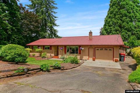 1025 E Main St, Silverton, OR 97381 photo 1