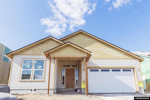 924 Pacific Coast St, Independence, OR 97351 photo 1