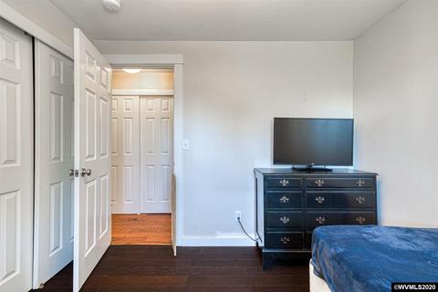 385 B St, Independence, OR 97351 photo 17