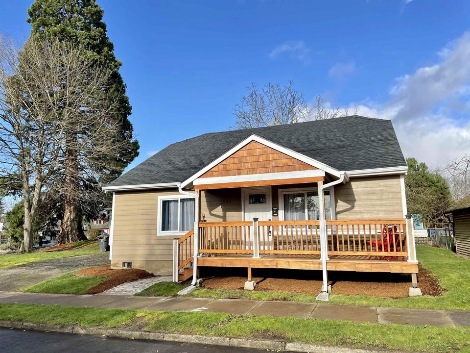 2335 Chemeketa St NE, Salem, OR 97301 21 Photos MLS 787448 Movoto