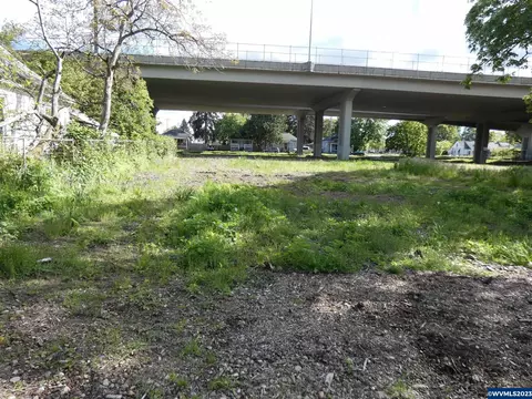 1370 Leslie St SE, Salem, OR 97301