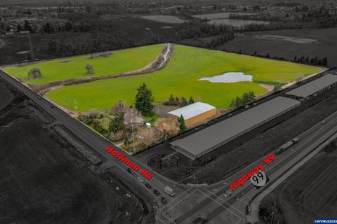 9650 Hoffman Rd, Independence, OR 97351