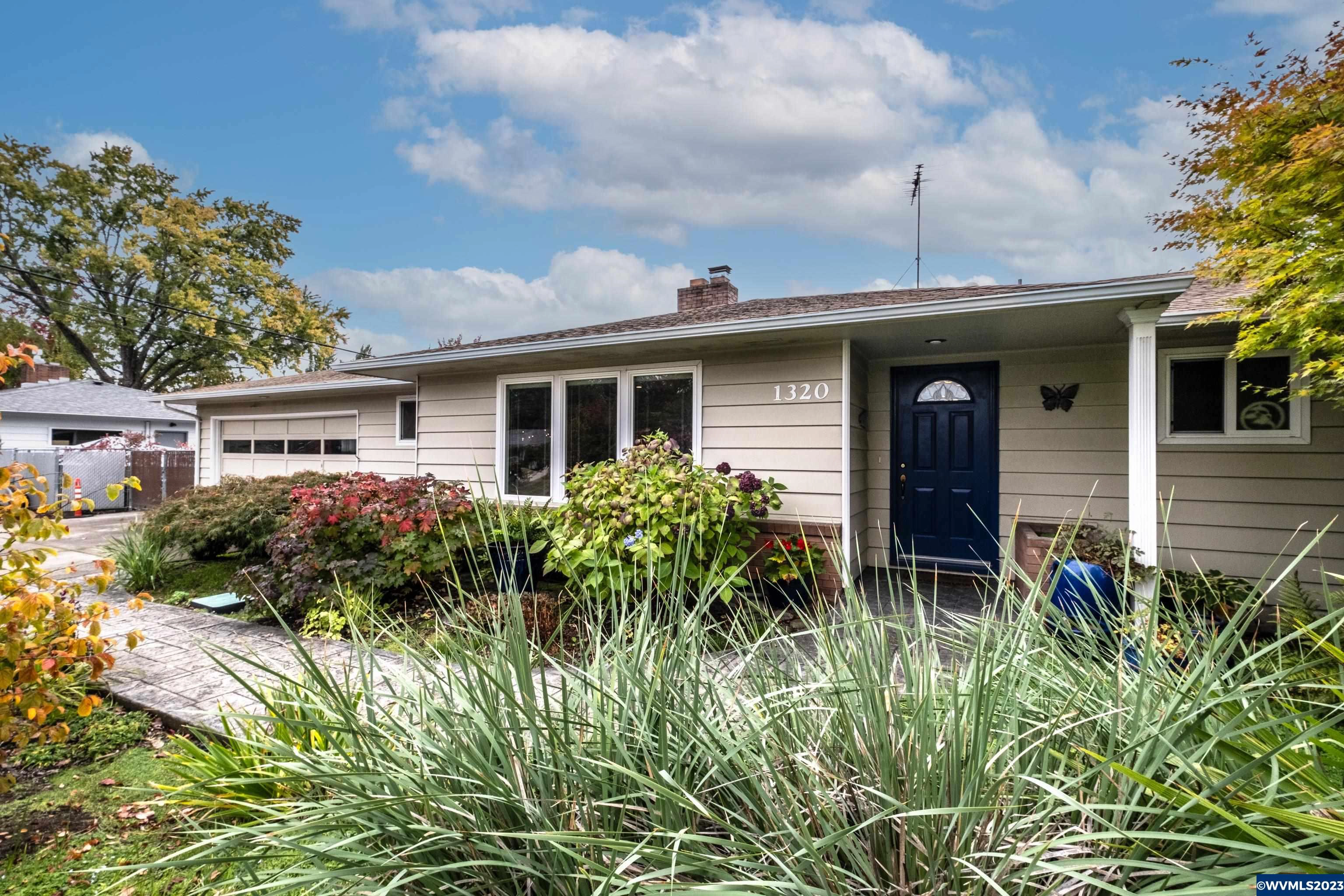 1320 NW Garfield Ave