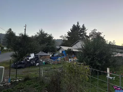 287 9th St, Lyons, OR 97358 photo 1