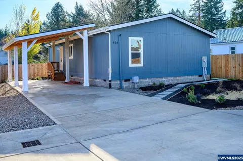 834 SW Cherry St, Willamina, OR 97396 photo 1