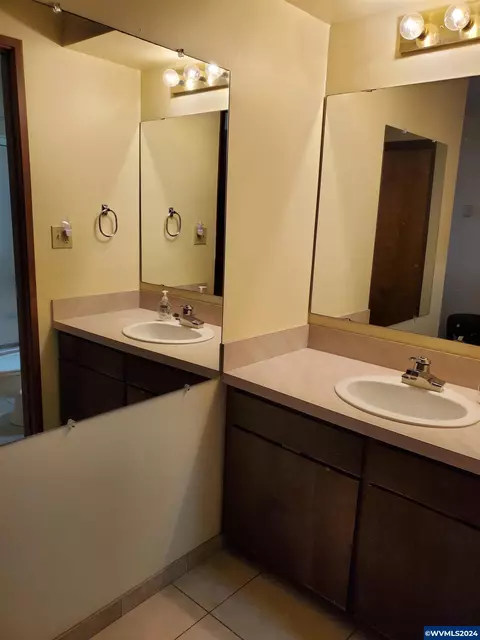 301 Otter Crest Dr, Newport, OR 97365 | 21 Photos - Movoto