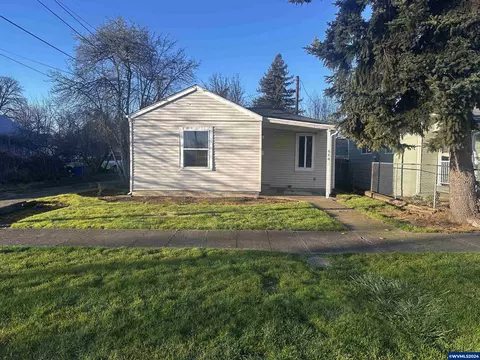 630 C St, Independence, OR 97351 photo 1