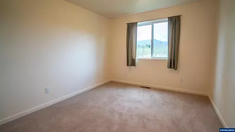 Other - 37082 Goats Rd, Springfield, OR 97478 photo 4 of 6