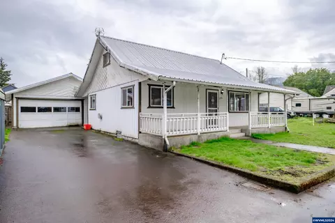 286 9th St, Lyons, OR 97358 photo 1