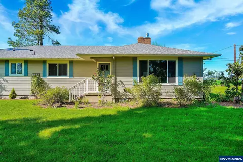 1716 Pine St NE, Silverton, OR 97381 photo 1