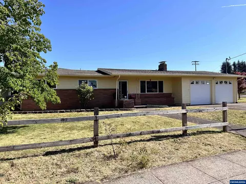 227 E Main St, Sublimity, OR 97385 photo 1