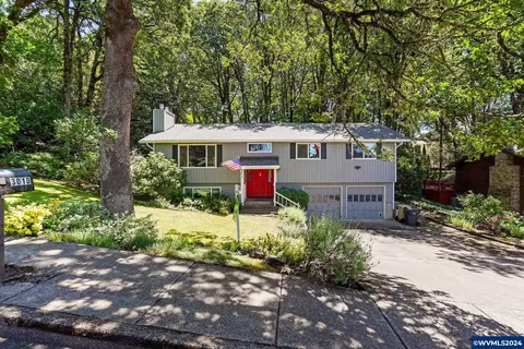 3010 Applegate St, Philomath, OR 97370 photo 1