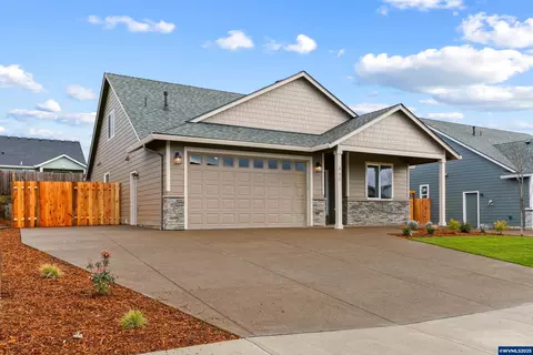 460 NE Cedar St, Sublimity, OR 97385 photo 1