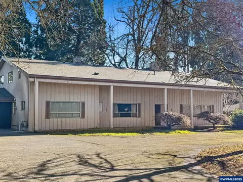 220 37th Ave NE, Salem, OR 97301