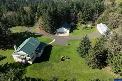 17234 Oakdale Rd, Dallas, OR 97338