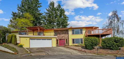 3457 Champlain Ct NW, Salem, OR 97304