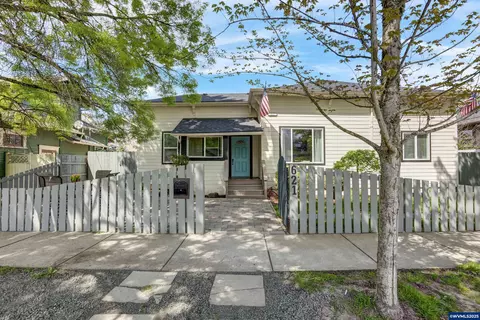 621 4th Ave SE, Albany, OR 97321