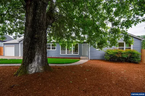 3880 Welty Ave SE, Salem, OR 97302