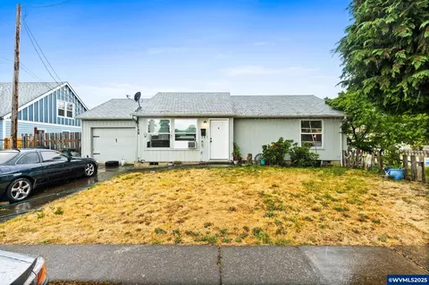 1188 18th Ave, Sweet Home, OR 97386