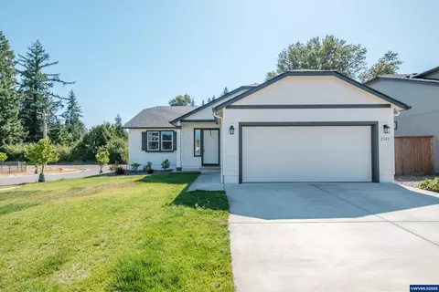 2302 Imperial Dr NW, Albany, OR 97321