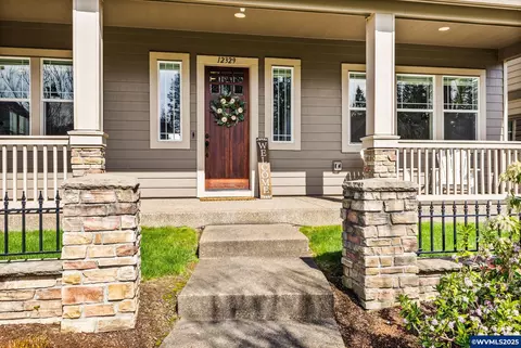 12329 SW Athens Ln, Wilsonville, OR 97070