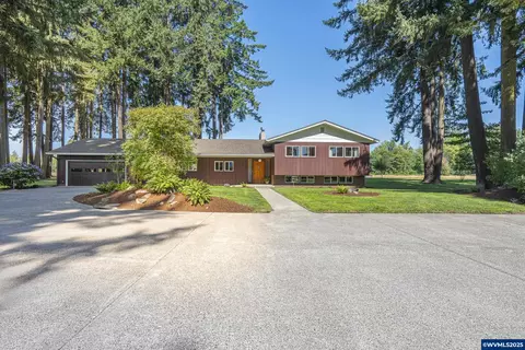 36765 Glaser Dr, Scio, OR 97374