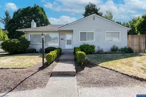 2630 Mountain View Dr S, Salem, OR 97302