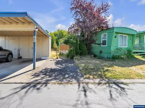 300 SE Goodnight Ave #82, Corvallis, OR 97333