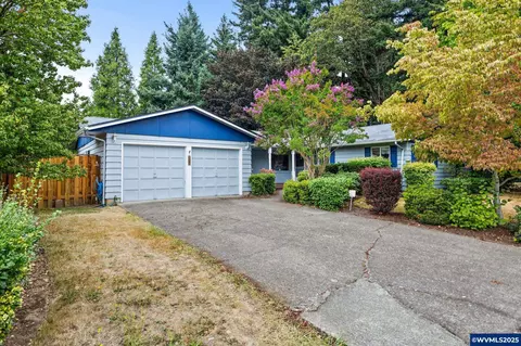 4579 39th Ave NE, Salem, OR 97305