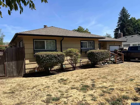 2310 Mountain View Dr, Salem, OR 97302