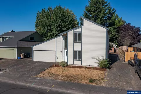 4046 Evergreen St SE, Albany, OR 97322