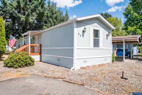 5050 Columbus St SE #20, Albany, OR 97322