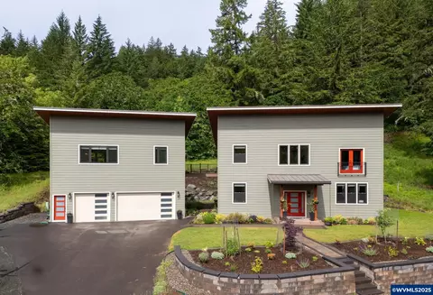 7060 NW Oak Creek Dr, Corvallis, OR 97330