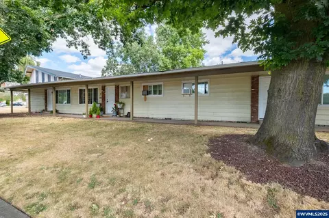 2910 Lancaster Dr NE, Salem, OR 97305