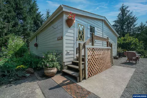 26377 Cherry Creek Rd, Monroe, OR 97456