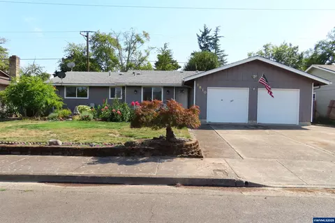 1810 39th Ave SE, Albany, OR 97322