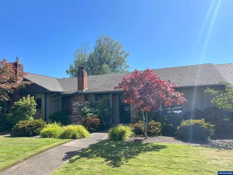 2814 NW 29th St, Corvallis, OR 97330