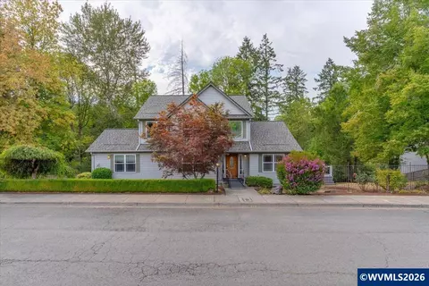 2367 Wilark Dr NW, Salem, OR 97304