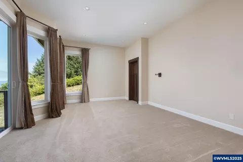 Bedroom - 5355 Haystack Dr, Neskowin, OR 97149 photo 2 of 9