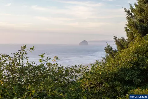 View/Area - 5355 Haystack Dr, Neskowin, OR 97149 photo 4 of 5