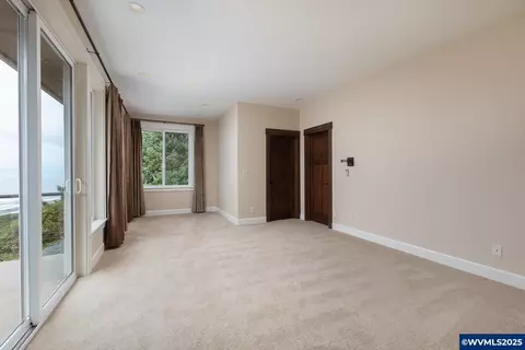 Bedroom - 5355 Haystack Dr, Neskowin, OR 97149 photo 8 of 9