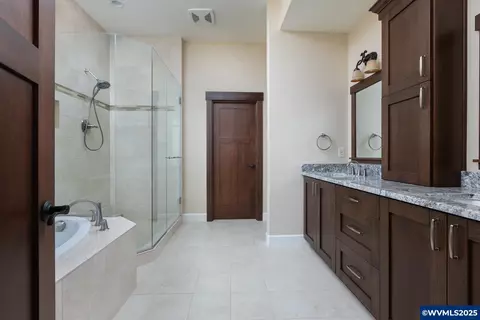 Bath - 5355 Haystack Dr, Neskowin, OR 97149 photo 1 of 4