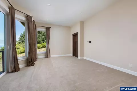 Bedroom - 5355 Haystack Dr, Neskowin, OR 97149 photo 2 of 9