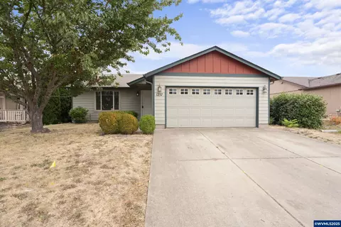 1257 Linden Ct, Sweet Home, OR 97386