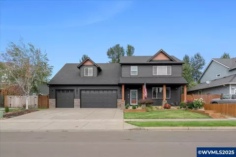 895 Sunrise Dr, Stayton, OR 97383