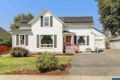 1436 Pine St, Silverton, OR 97381 photo 1