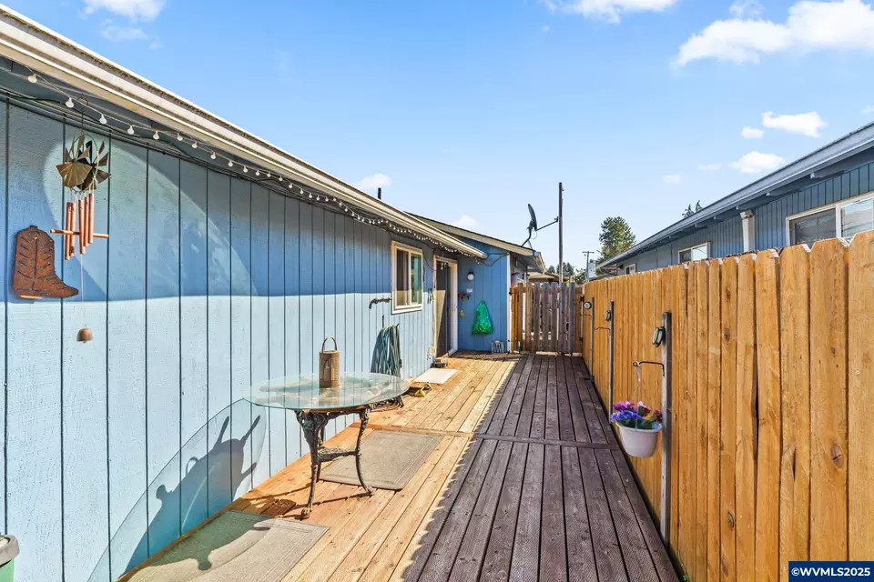 Exterior - 3746 Tudor Way, Albany, OR 97322 photo 9 of 9