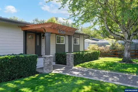 6360 Corvallis Rd, Independence, OR 97351