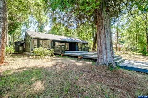 Exterior - 45849 River Loop Rd, Lyons, OR 97358 photo 5 of 7